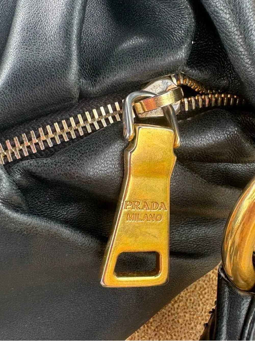 Prada black shoulder bag - Picture 4 of 5